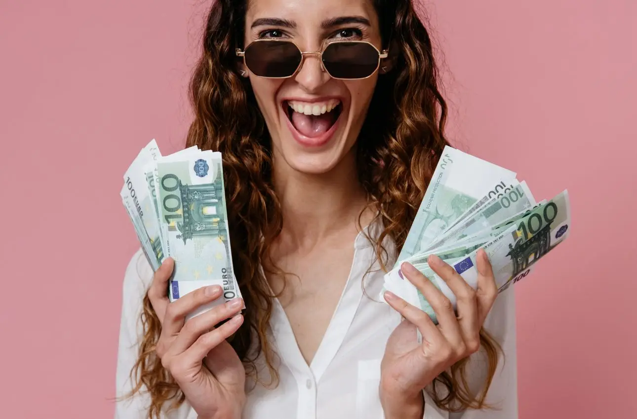 El hábito que cambia tu cerebro y te impulsa a tener mucho dinero